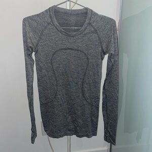 Lululemon long sleeve top